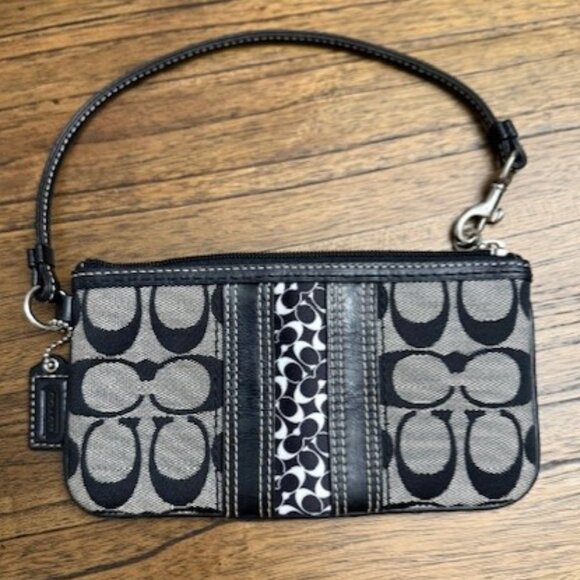 COACH Signature Canvas Wristlet Clutch - Picture 6 of 15